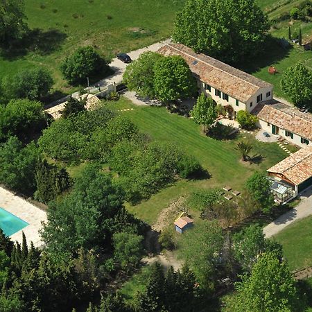 Gites Domaine Des Machottes Grans Exterior photo
