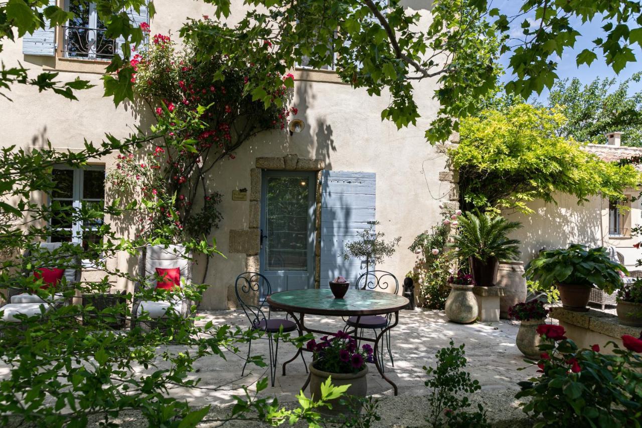 Gites Domaine Des Machottes Grans Exterior photo