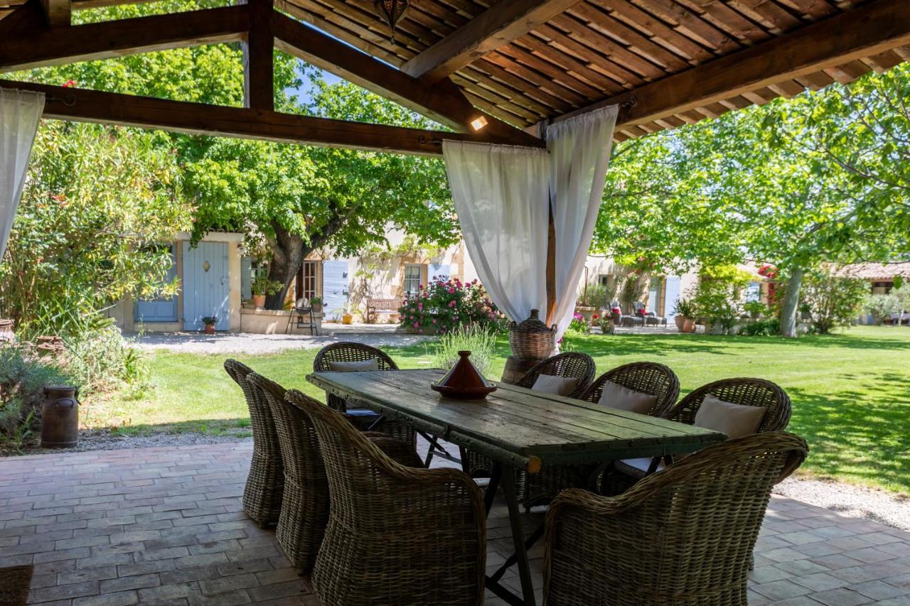 Gites Domaine Des Machottes Grans Exterior photo